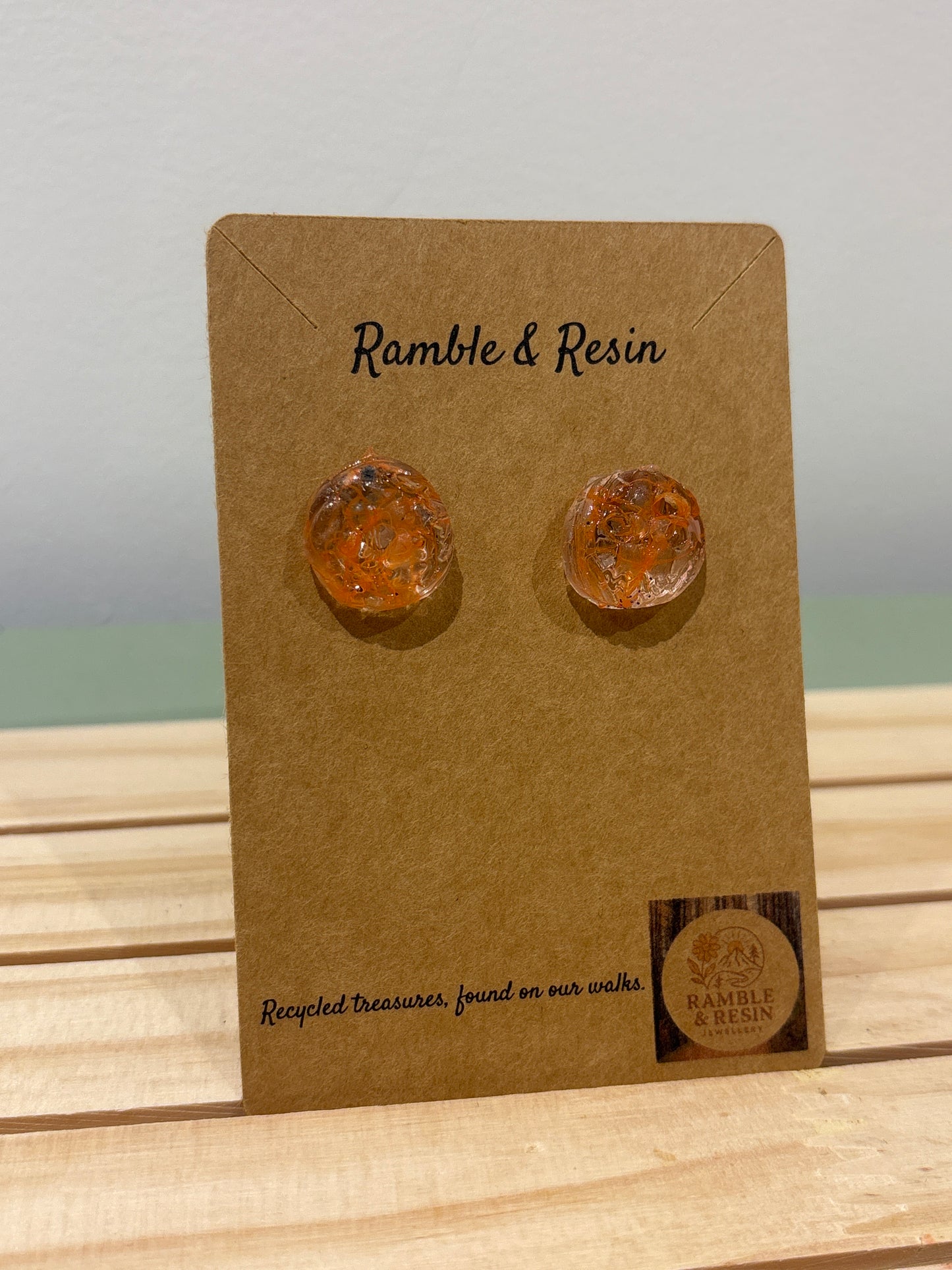Small pumpkin stud earrings