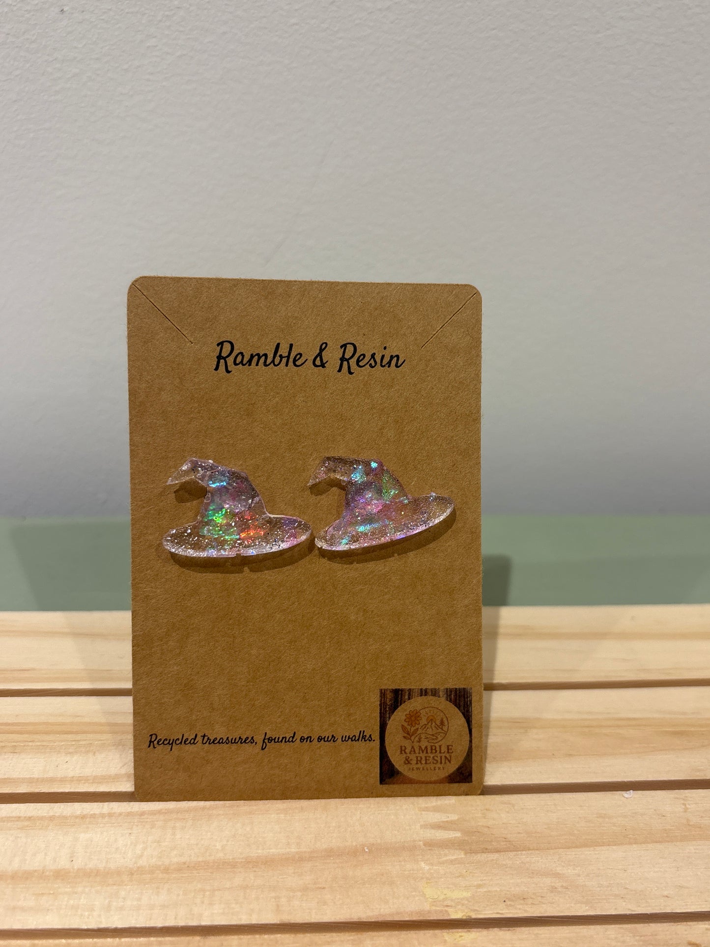 Halloween stud earrings