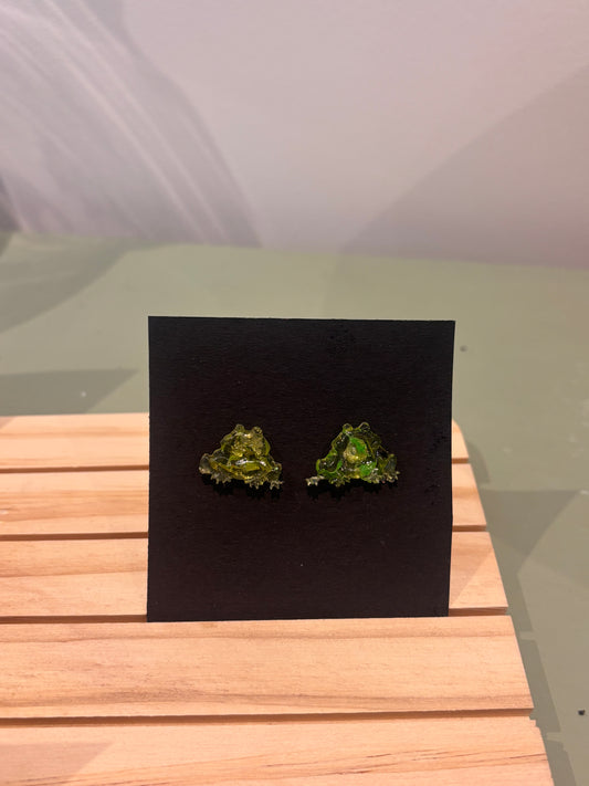 Small frog stud earrings
