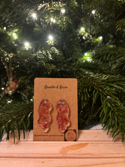 Medium stud earrings