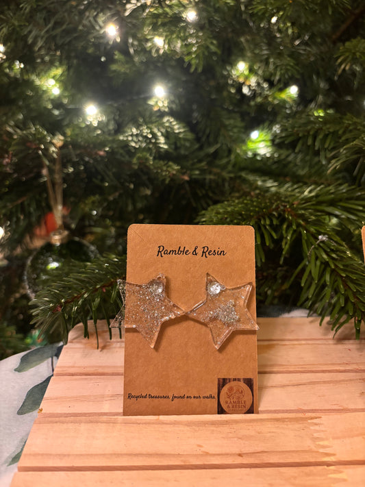 Medium stud star earrings