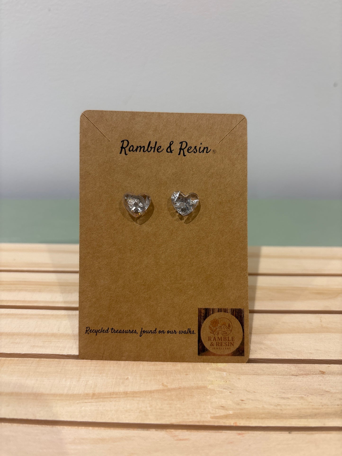 Heart stud earrings
