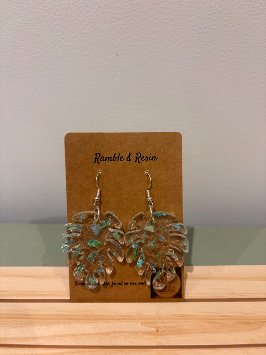 Glitter leaf dangle earrings